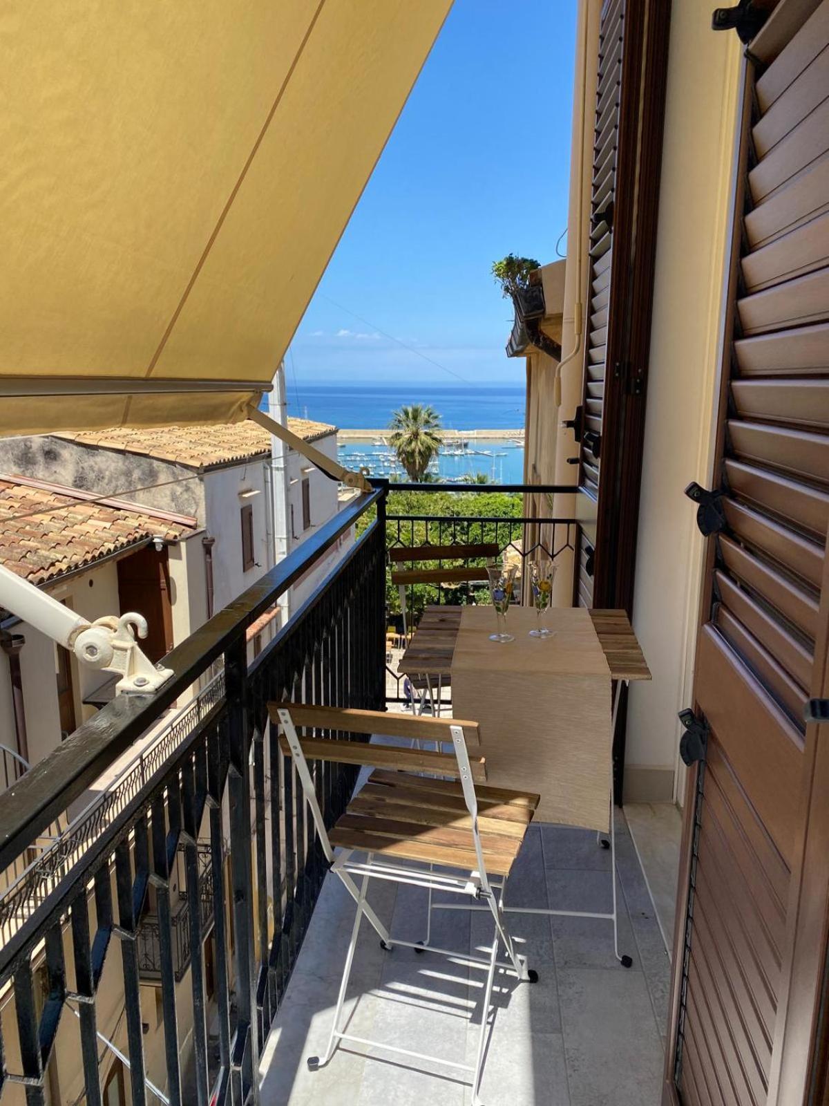 Residence Le Rose Castellammare del Golfo Eksteriør bilde